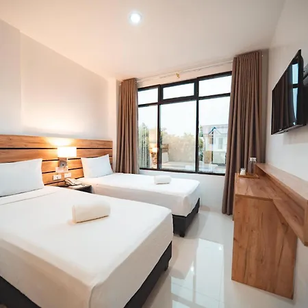 Travelbee Minglanilla Inn